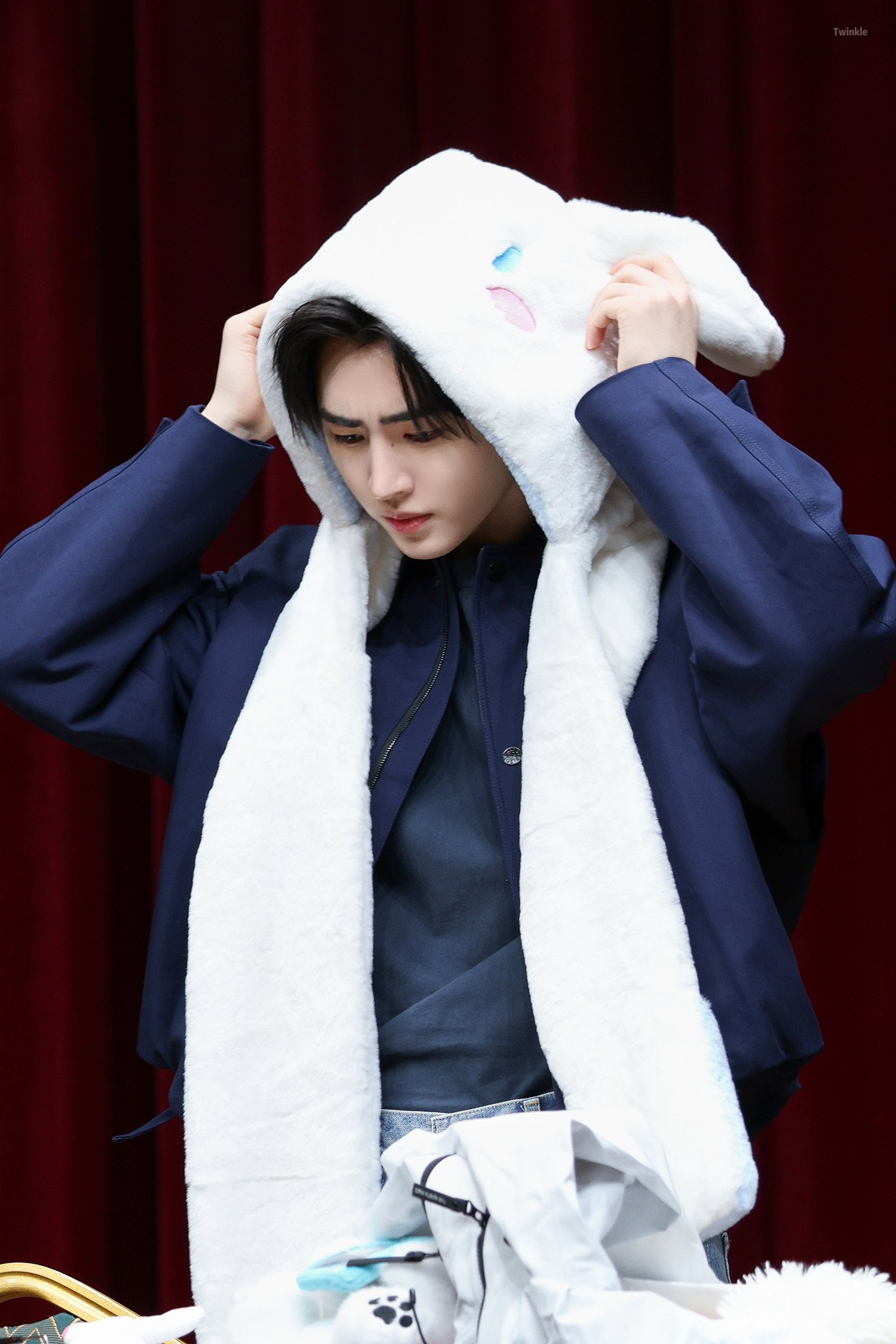 Momen yang diabadikan oleh penggemar Sunghoon (ENHYPEN)