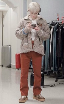 Woozi (SEVENTEEN)的最新照片