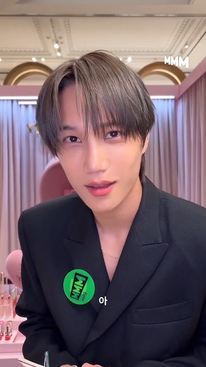 A heartfelt wallpaper shared by Kai (EXO)'s fans