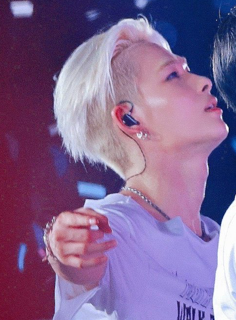 니키 (ENHYPEN) 최근 활동샷