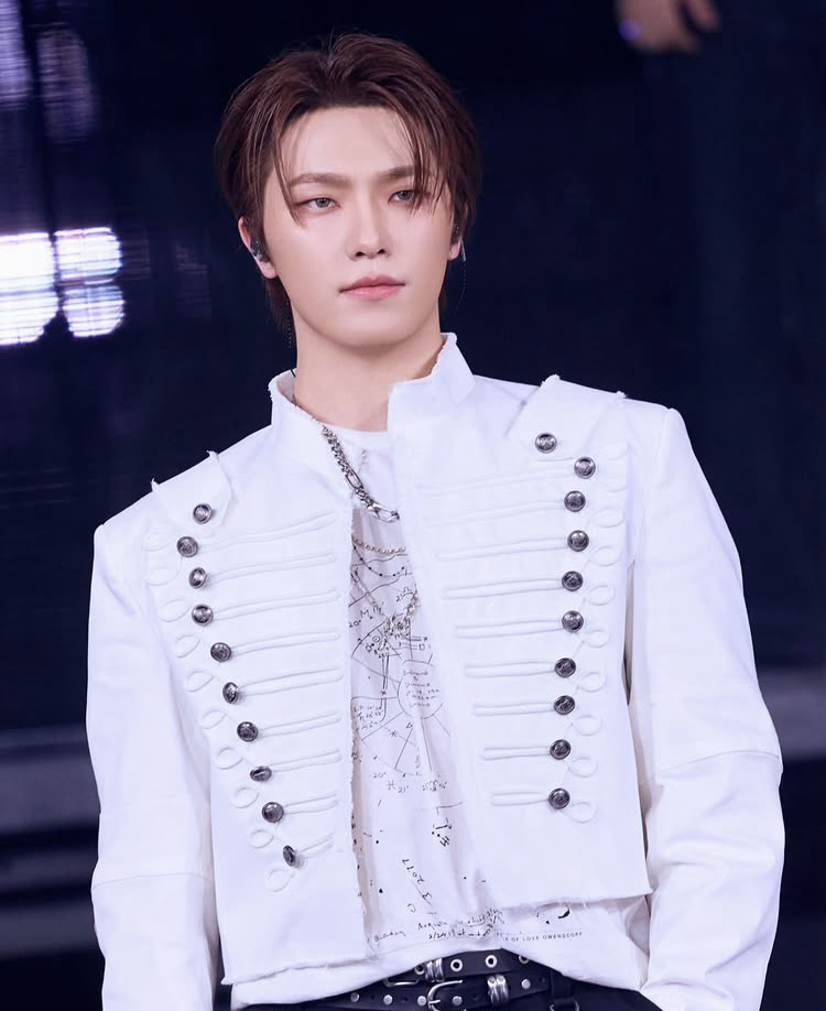 Behind-the-scenes cut of Dino (SEVENTEEN)