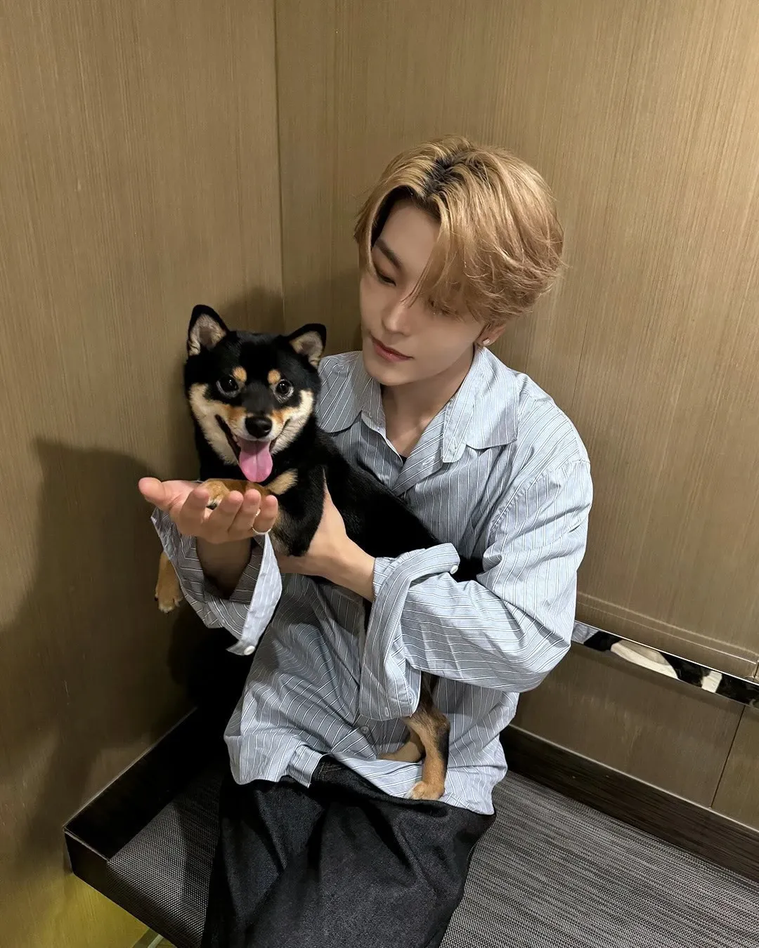 Behind-the-scenes cut of He Xinlong (ALPHA DRIVE ONE)