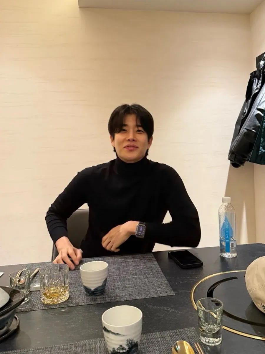 Latest photo of MJ (ASTRO)