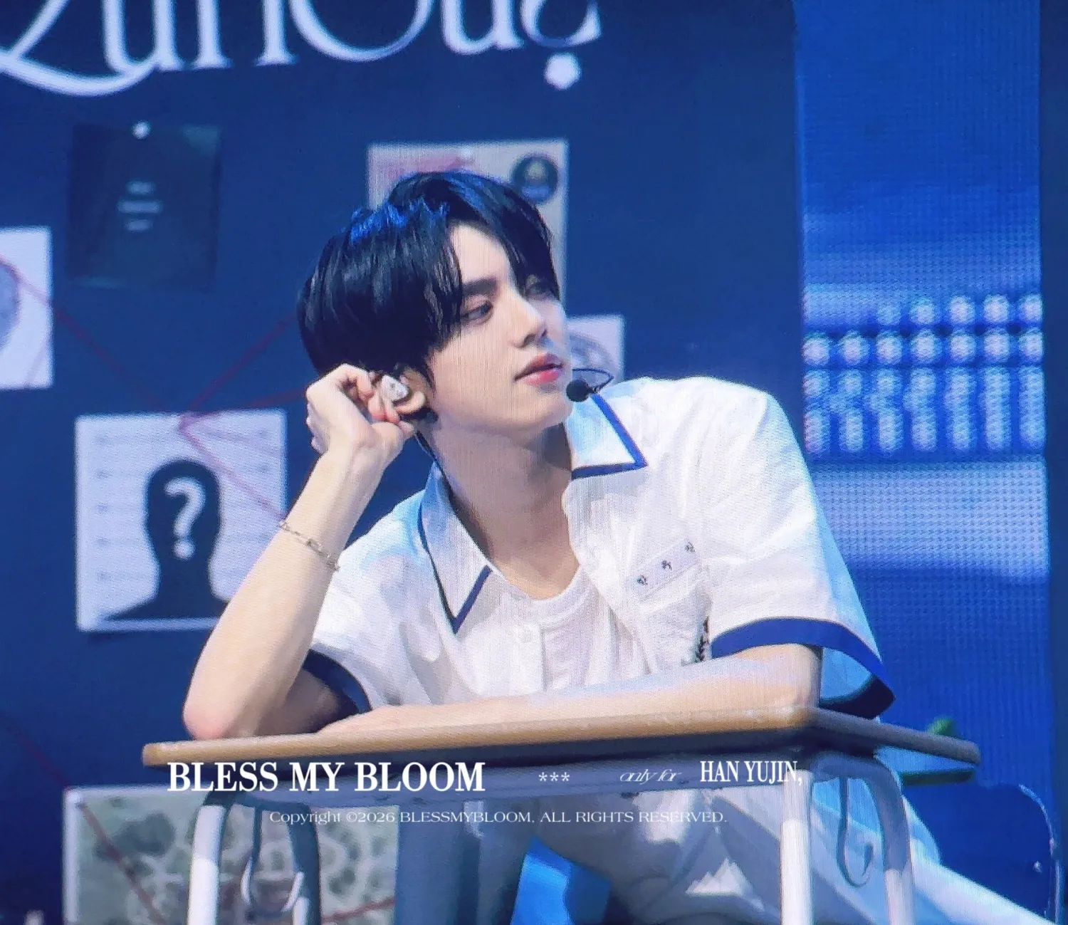A moment captured by Han Yujin (AND2BLE)'s fan