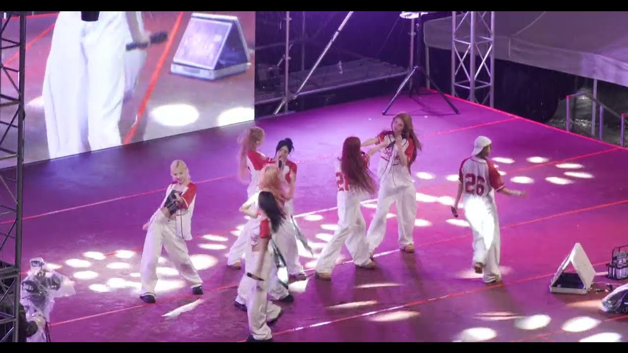 Behind-the-scenes cut of Hearts2Hearts