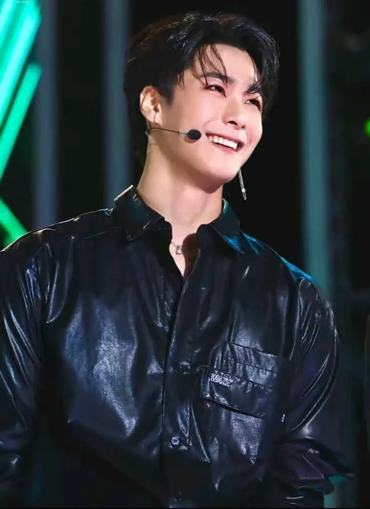 Latest photo of Moonbin (ASTRO)