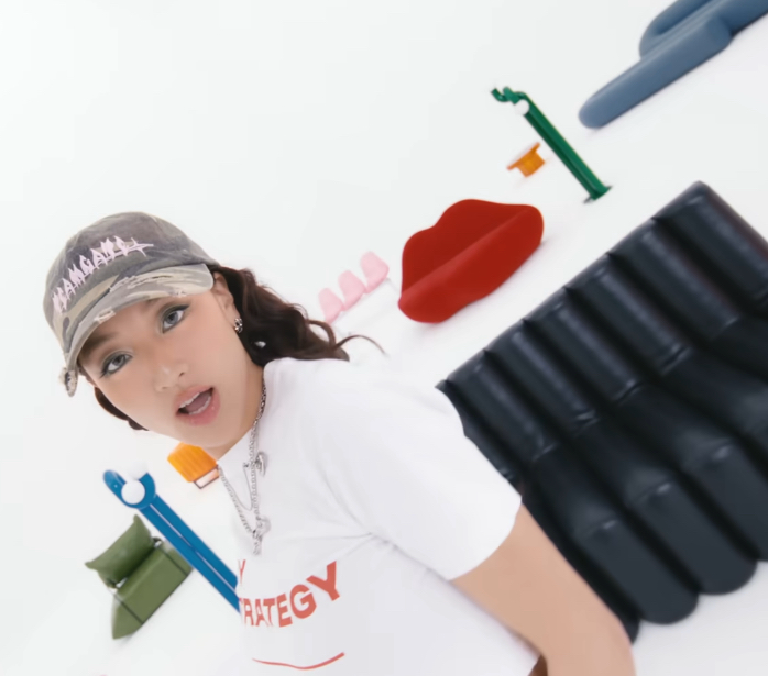 A moment captured by Jihyo (TWICE)'s fan