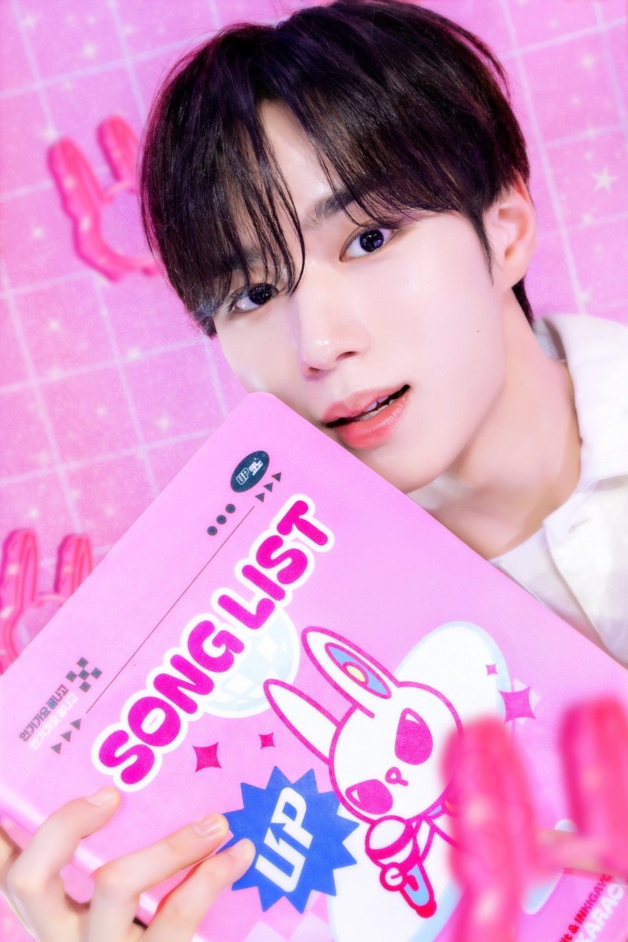 Recent activity shot of Kim Junseo (ALPHA DRIVE ONE)