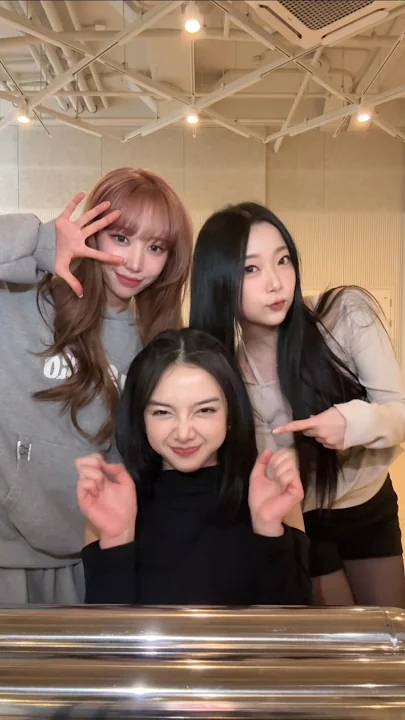 SECRET NUMBER 최근 활동샷