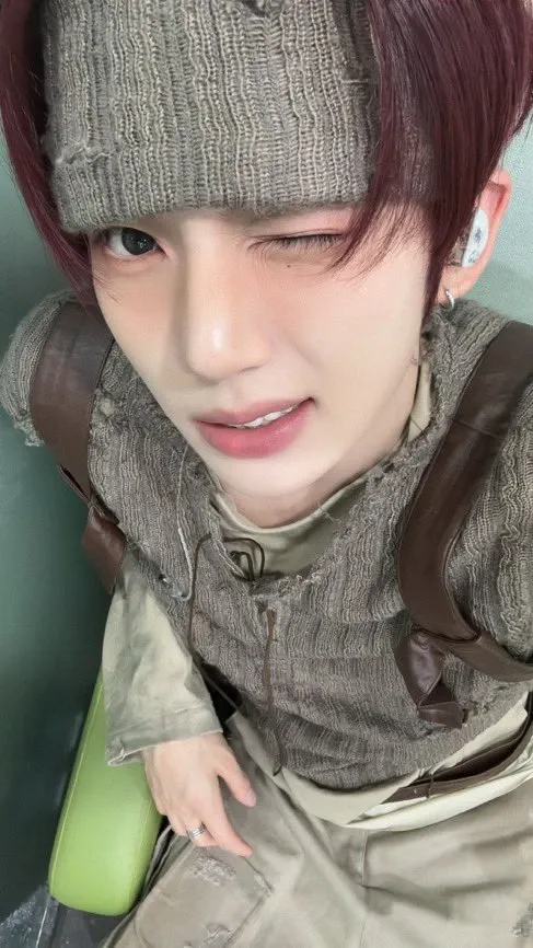 The most beloved wallpaper among 한유진 (앤더블)'s fans