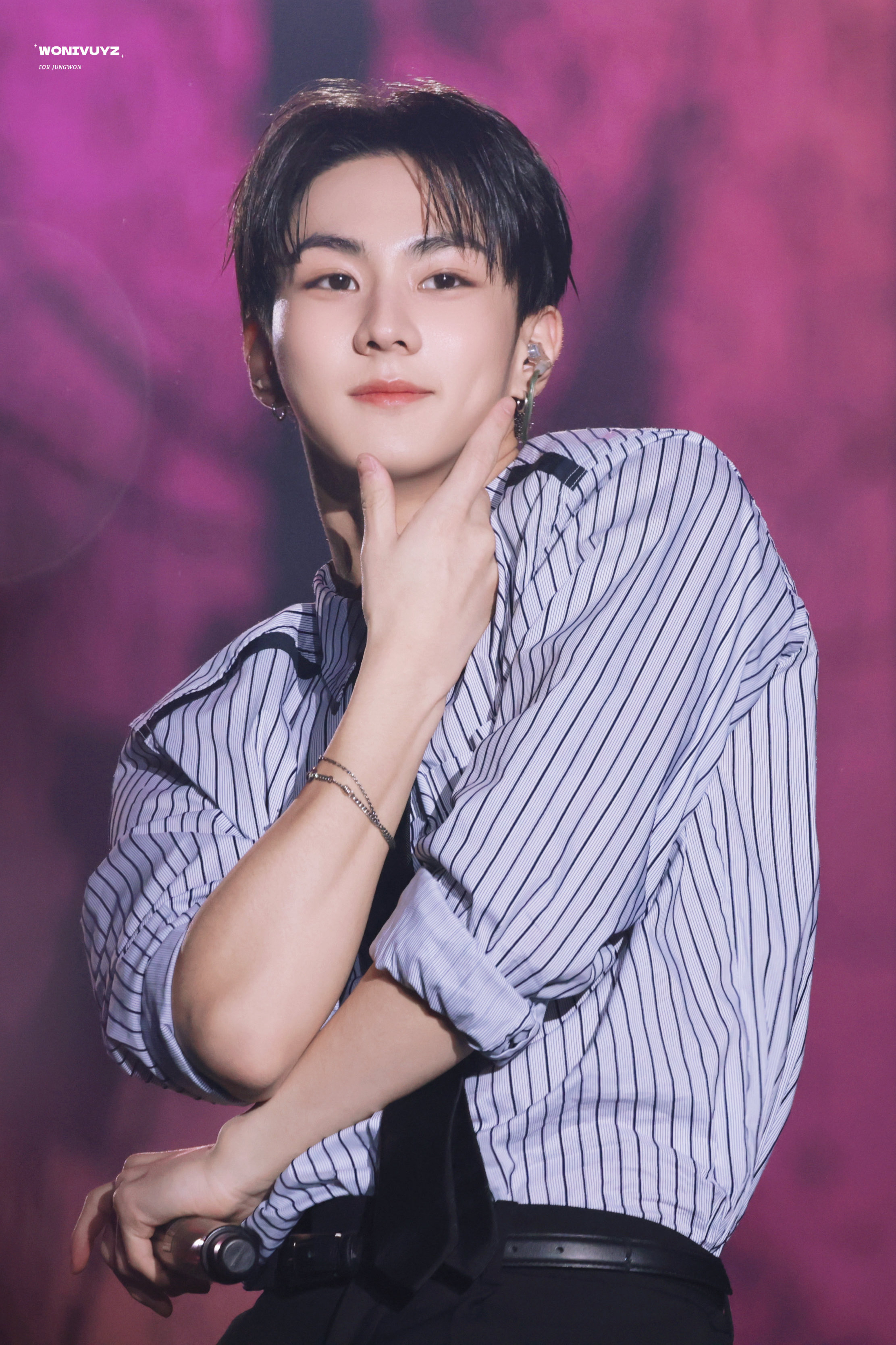 Recent activity shot of Jungwon (ENHYPEN)