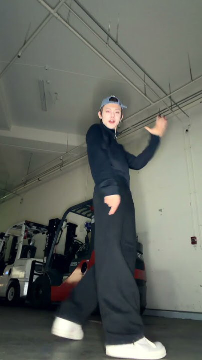 Behind-the-scenes cut of Yeonjun (TOMORROW X TOGETHER)