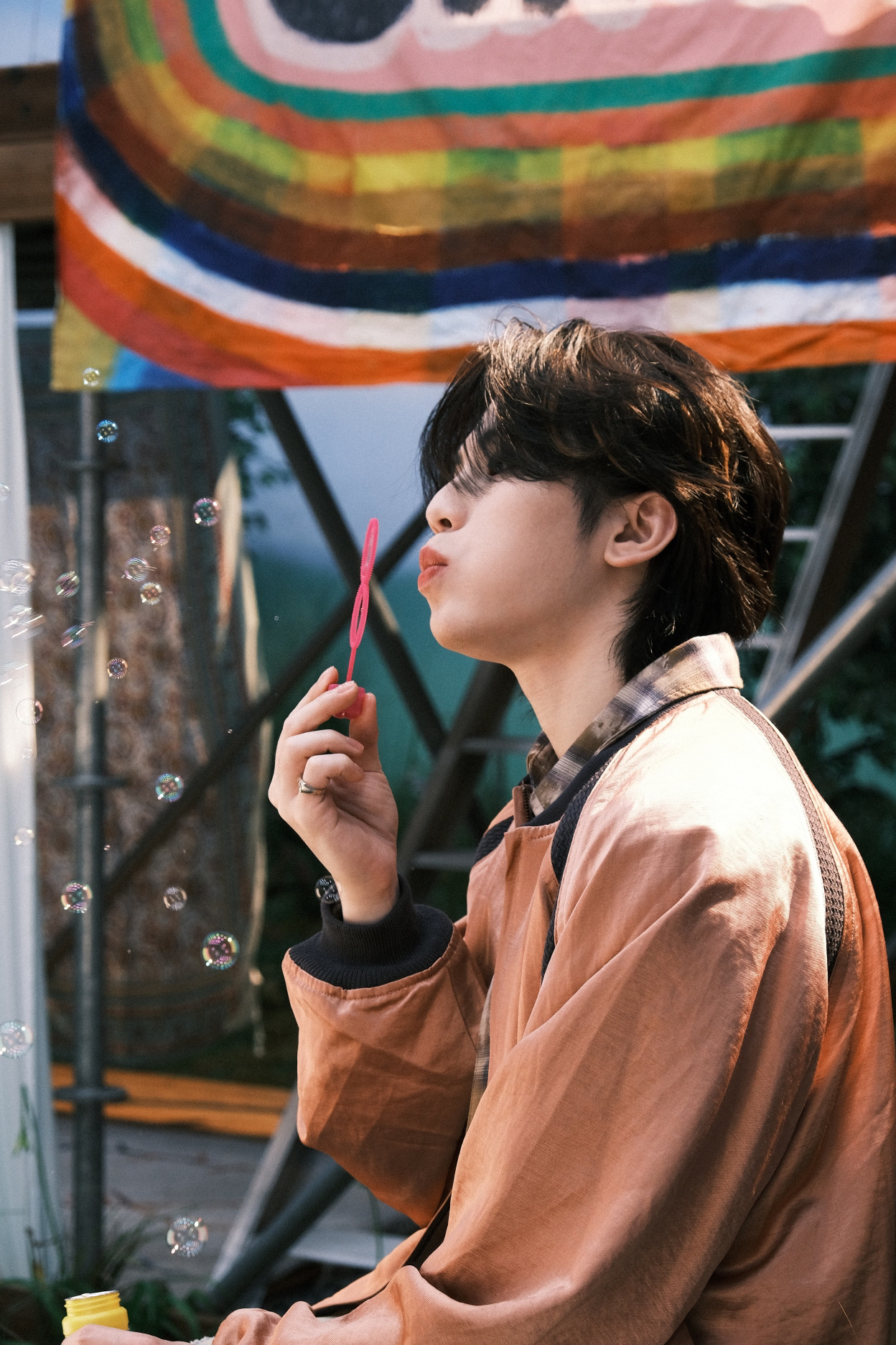 A moment captured by Woozi (SEVENTEEN)'s fan