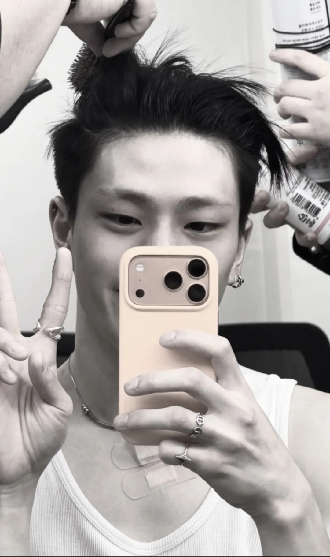 Fan-made special wallpaper for Kim Junmin (WHIB)