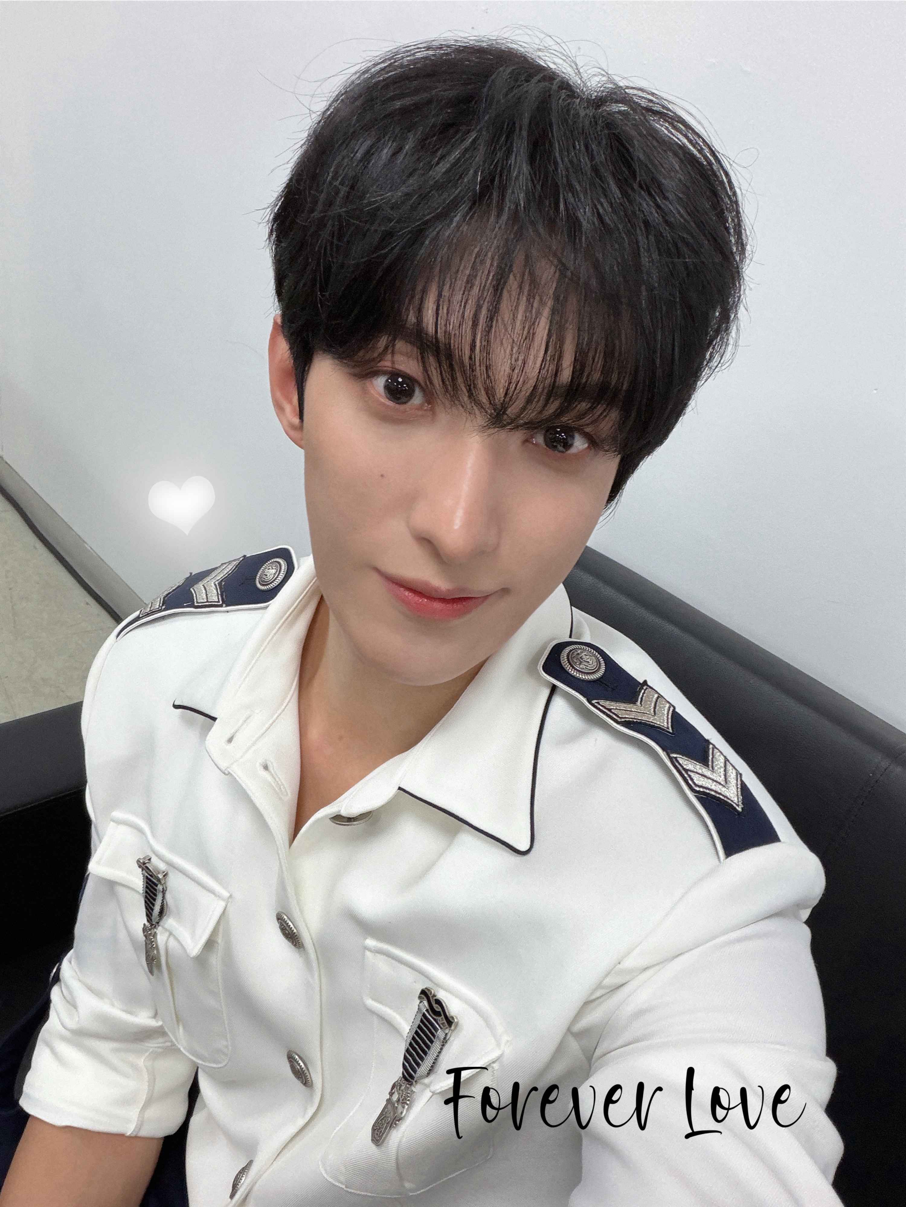 Behind-the-scenes cut of DK (SEVENTEEN)