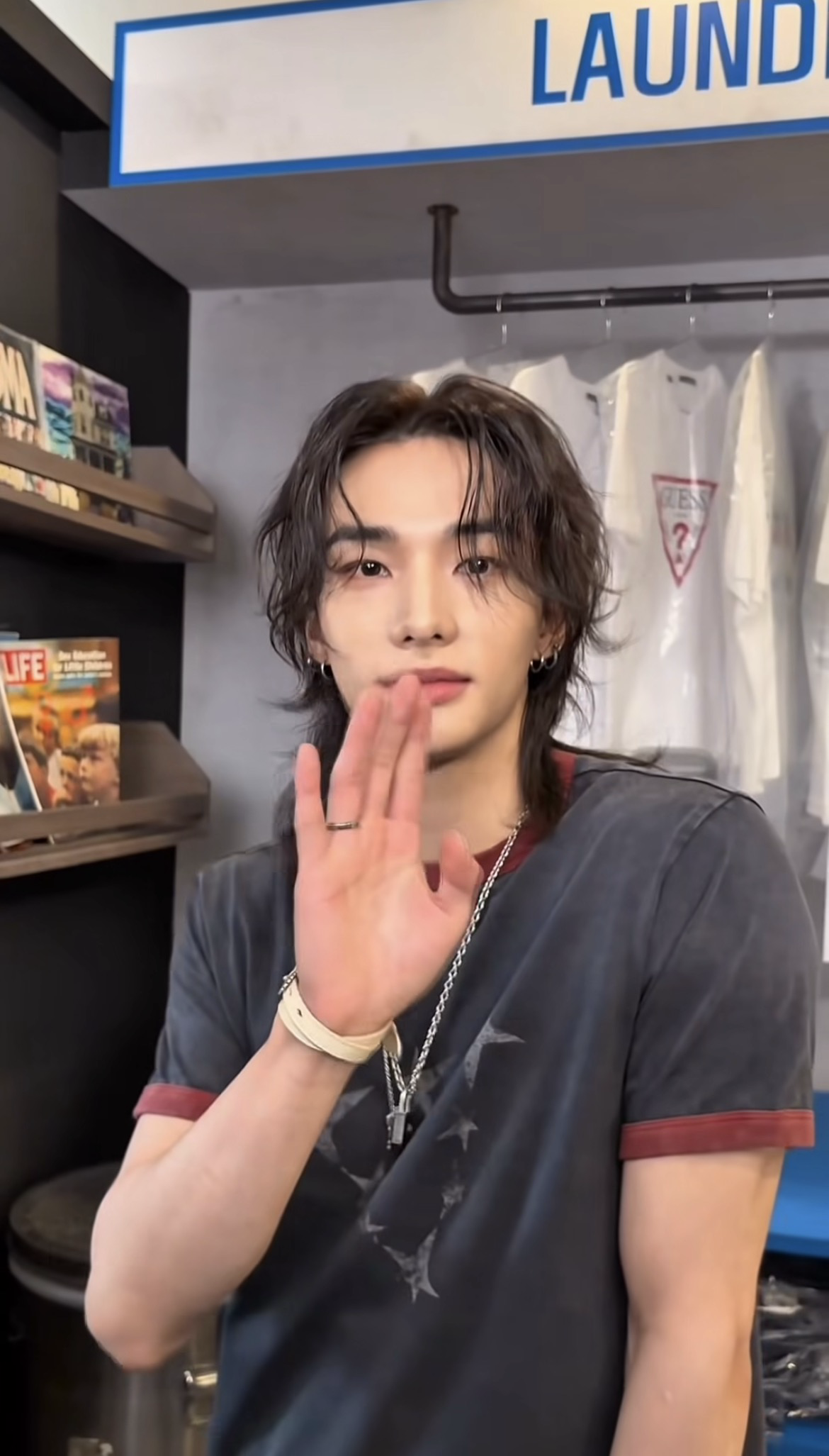 The most beloved wallpaper among Hyunjin (Stray Kids)'s fans