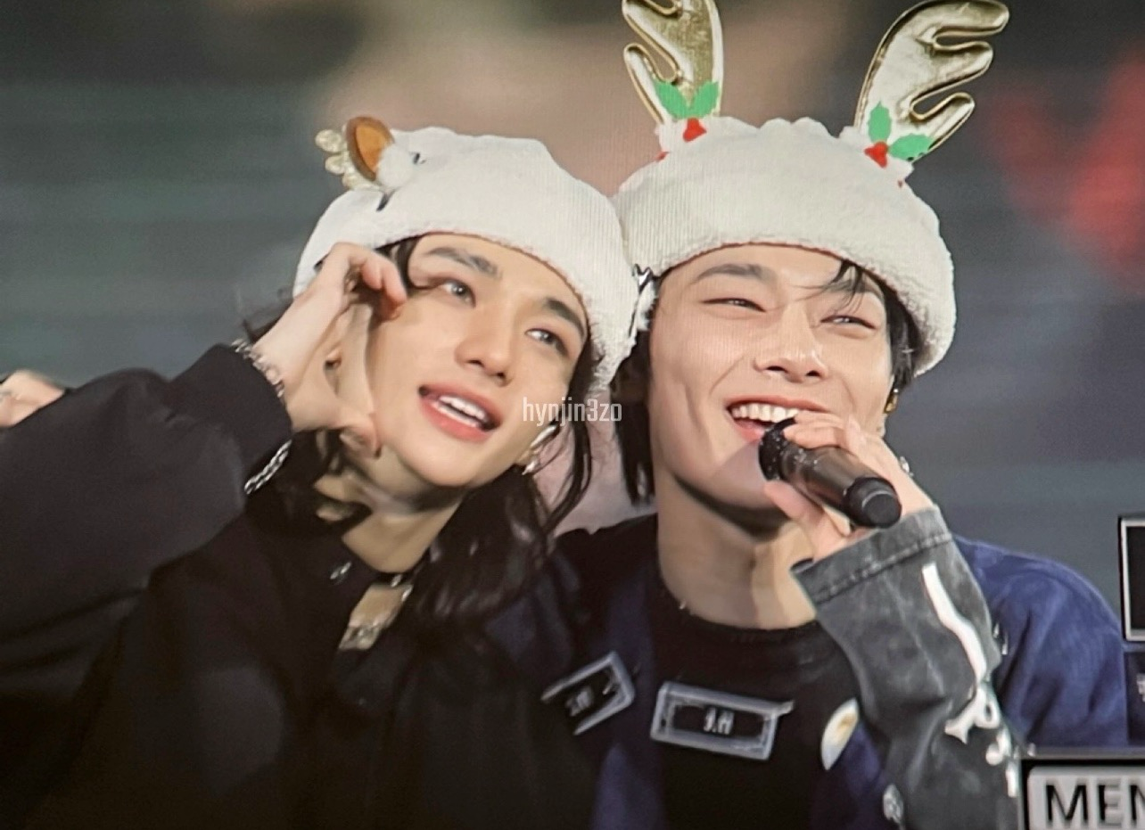 A moment captured by Hyunjin (Stray Kids)'s fan