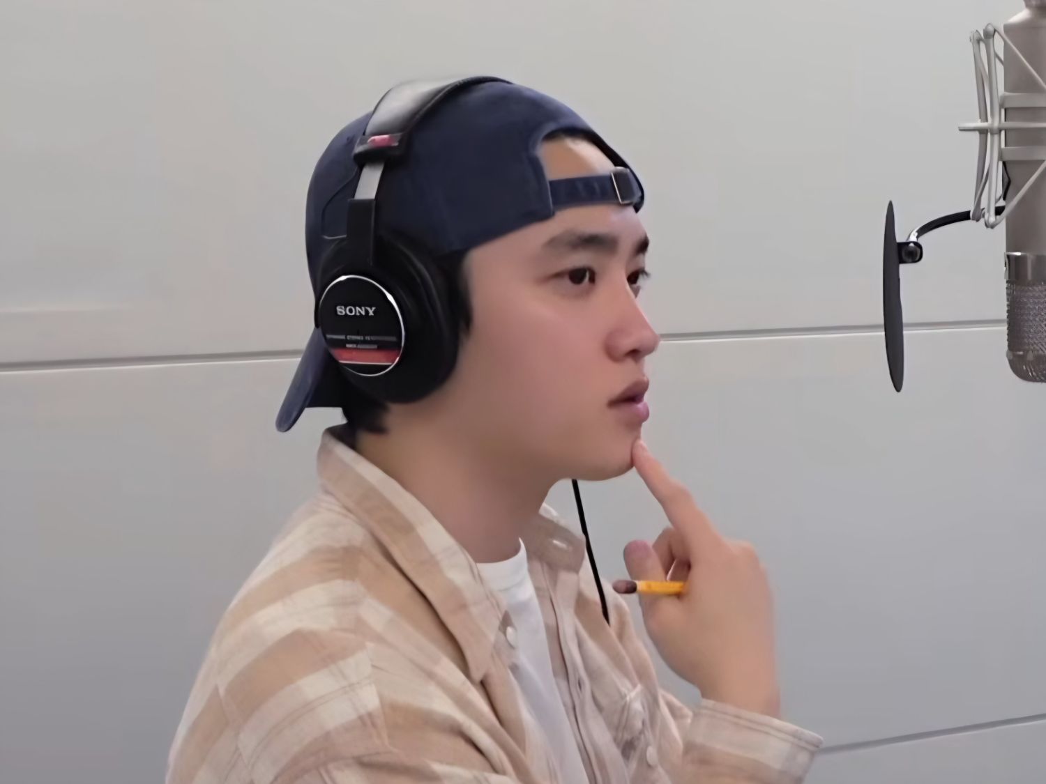 D.O. (EXO)粉絲拍下的瞬間