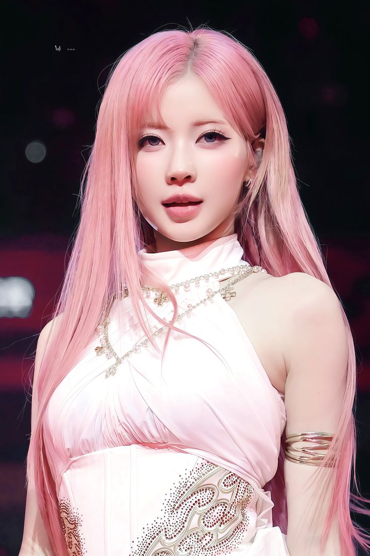 Latest photo of Asa (BABYMONSTER)