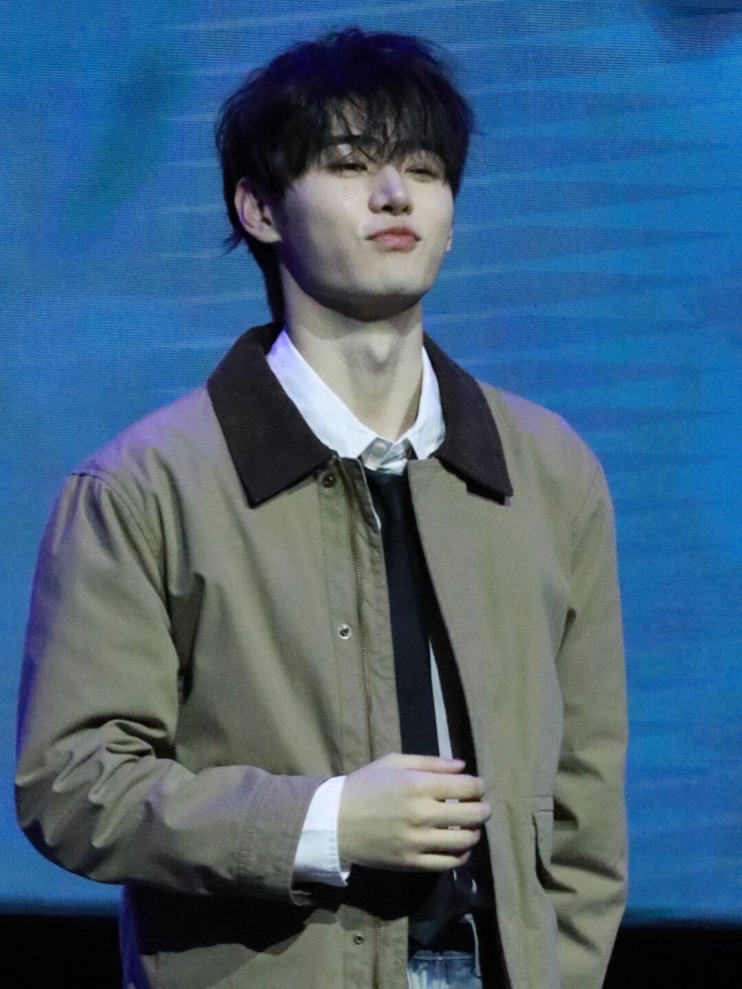 Foto aktivitas terbaru Sunghoon (ENHYPEN)