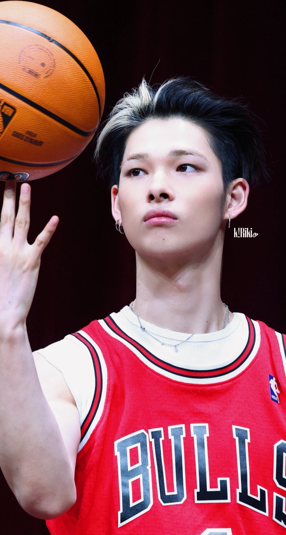 Fandom-recommended wallpaper image of NI-KI (ENHYPEN)