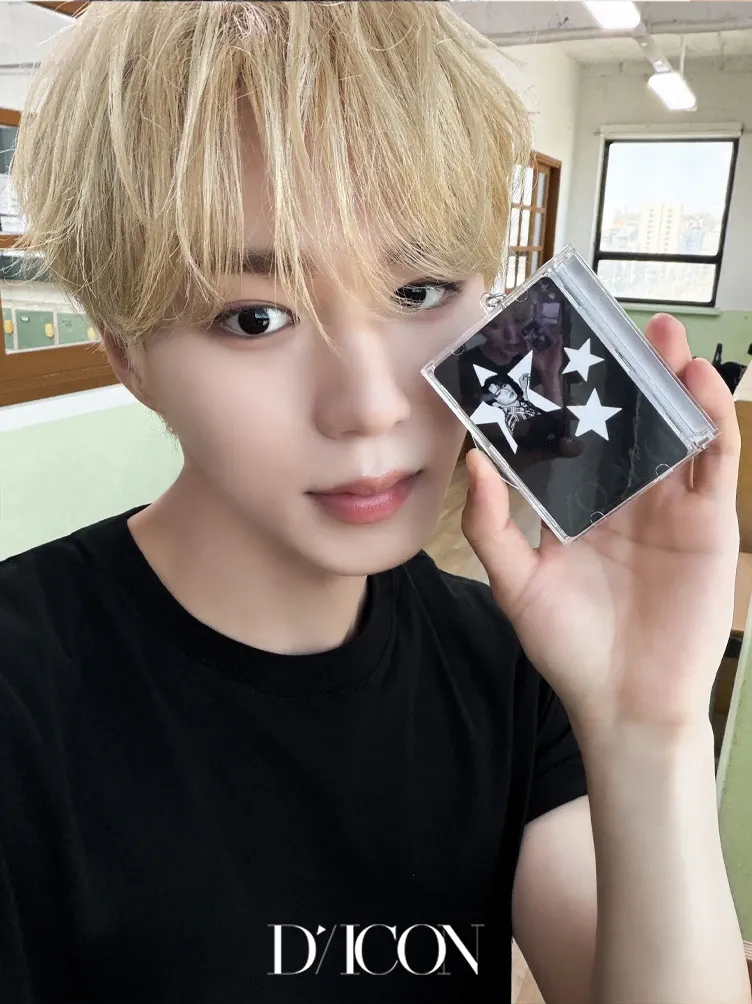 Foto aktivitas terbaru Kim Junseo (ALPHA DRIVE ONE)