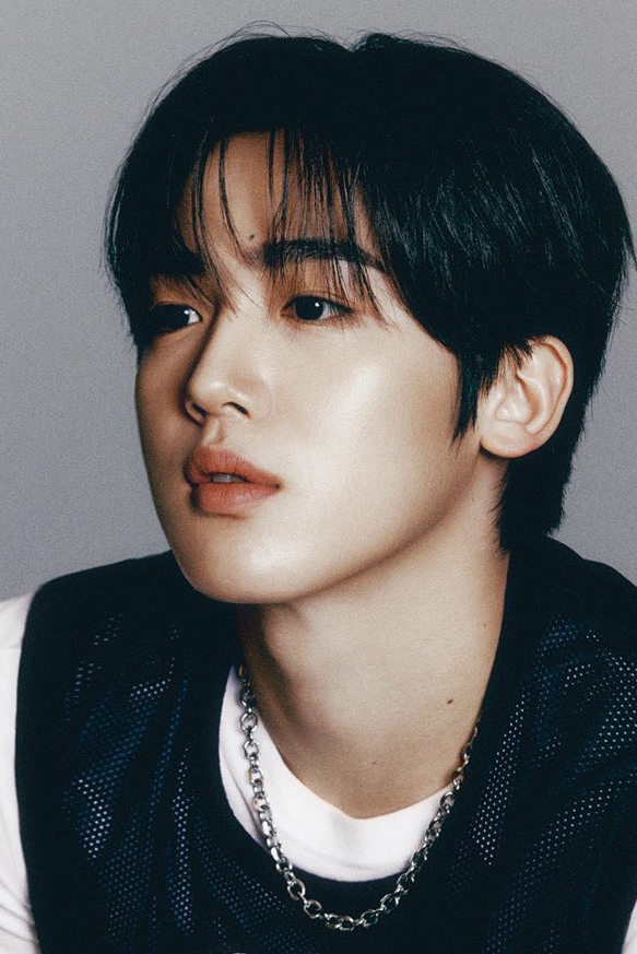 Behind-the-scenes cut of Kim Yohan (WEi)