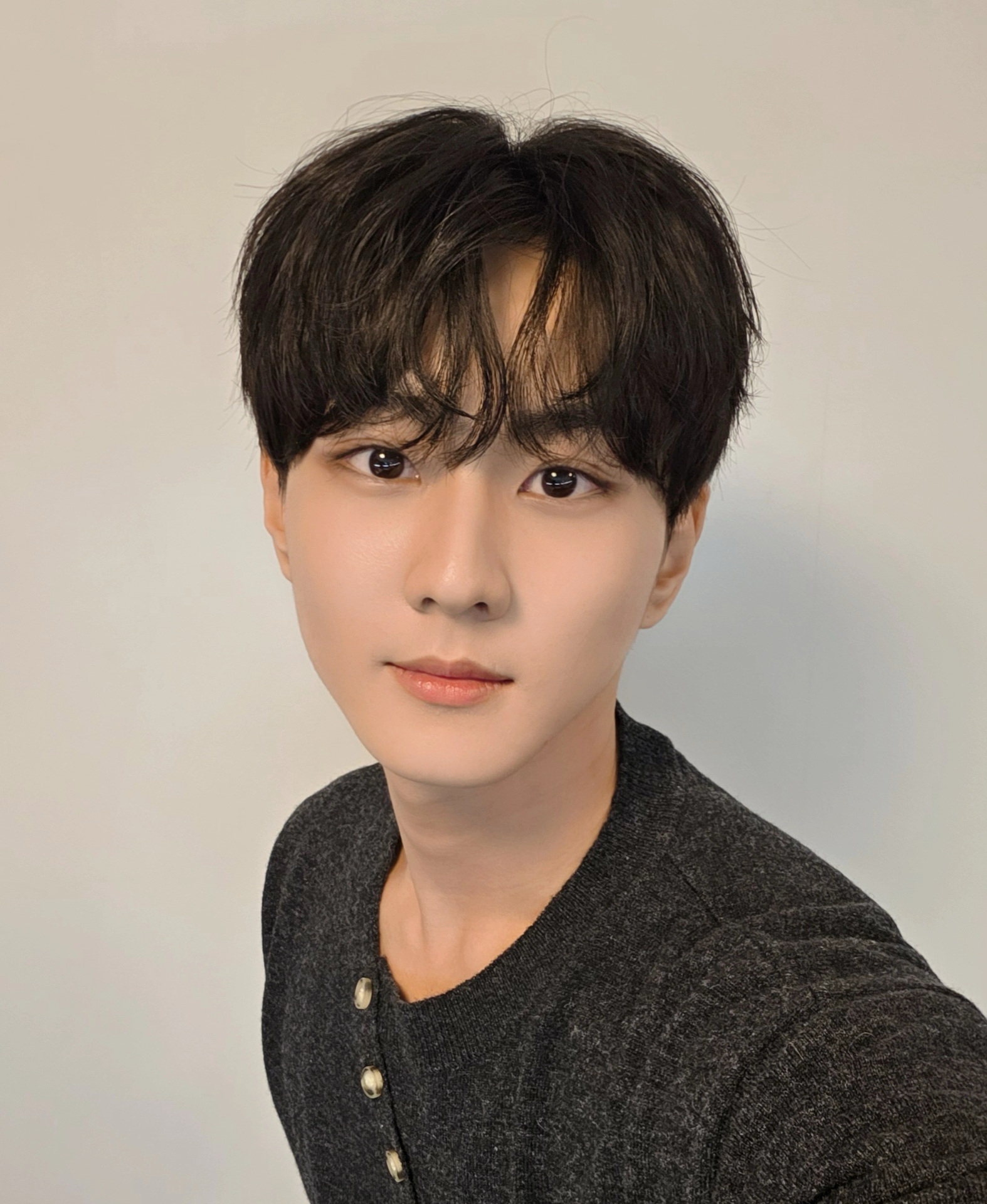 Behind-the-scenes cut of Jungwon (ENHYPEN)