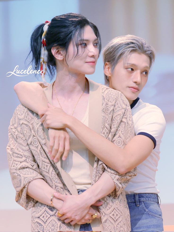 에이티즈의 비하인드 컷