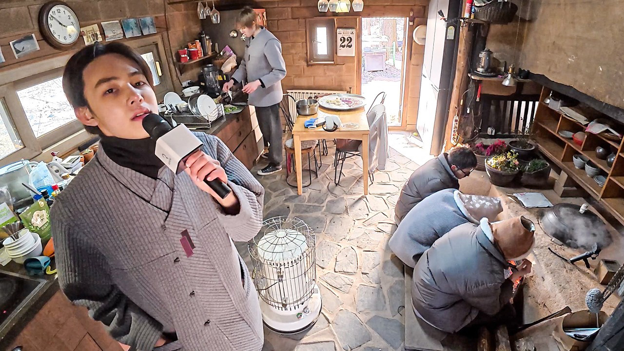 Behind-the-scenes cut of CORTIS