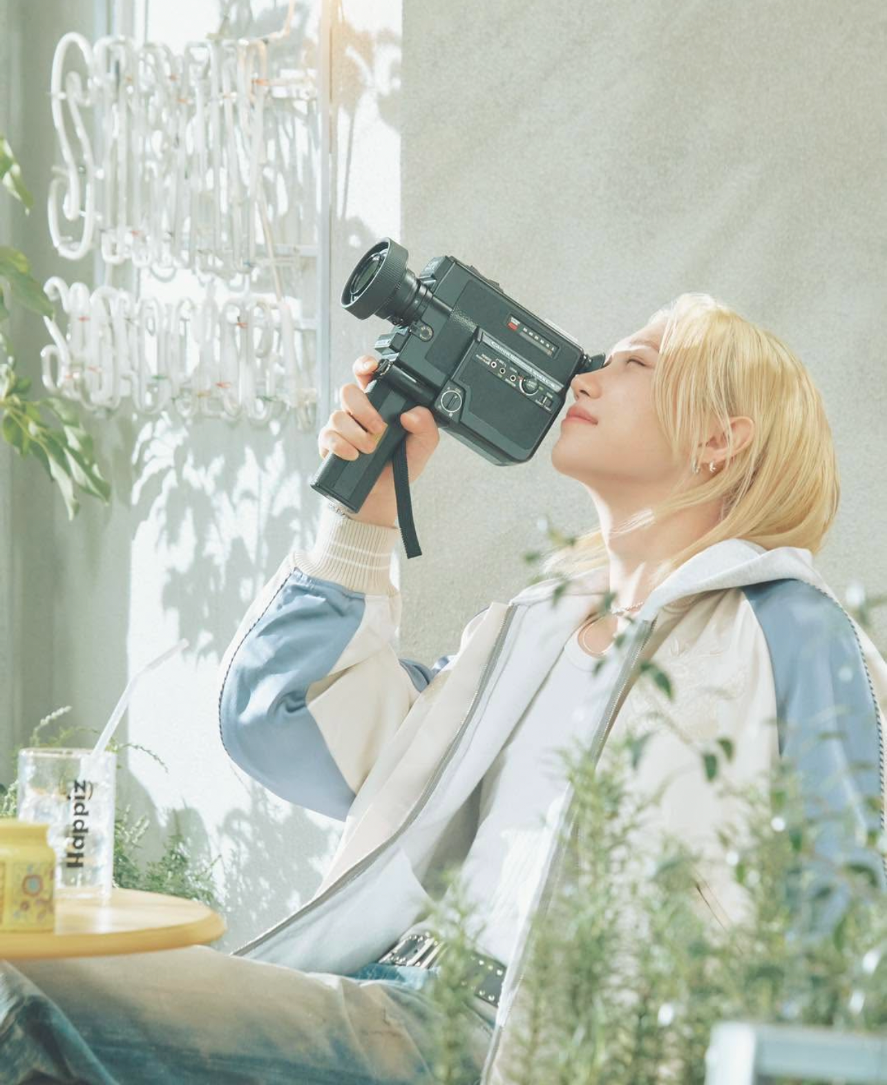 Behind-the-scenes cut of Felix (Stray Kids)