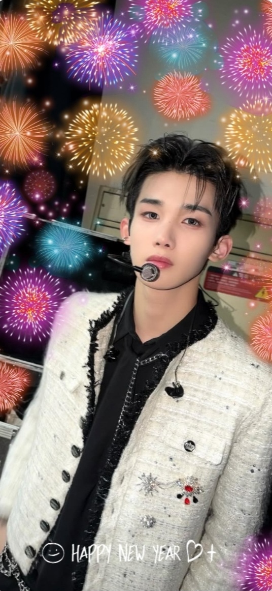 Behind-the-scenes cut of Jo (&TEAM)