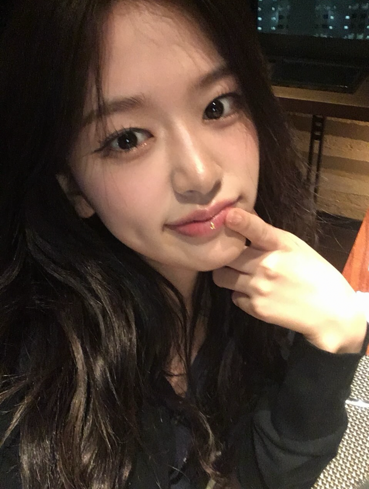 안유진 (IVE)의 비하인드 컷