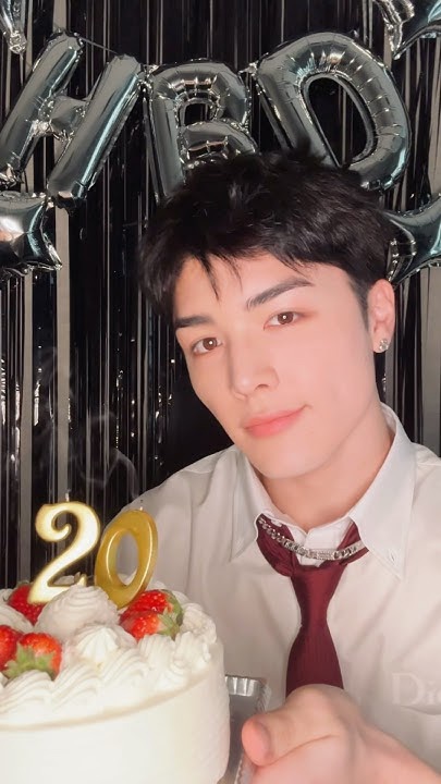 Recent activity shot of Nicholas (&TEAM)