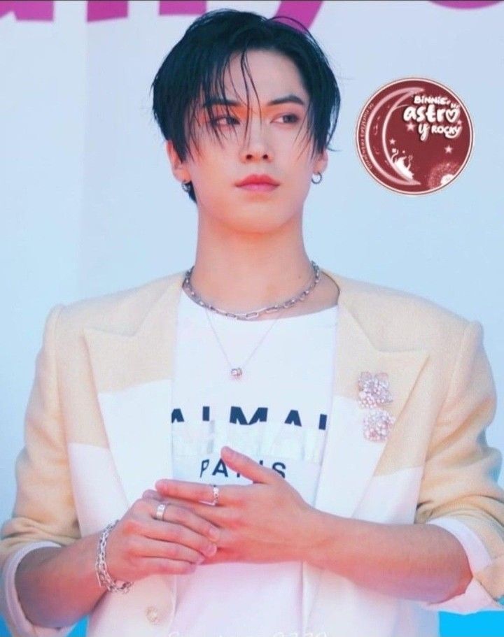 Today’s hot picks from the 라키 community