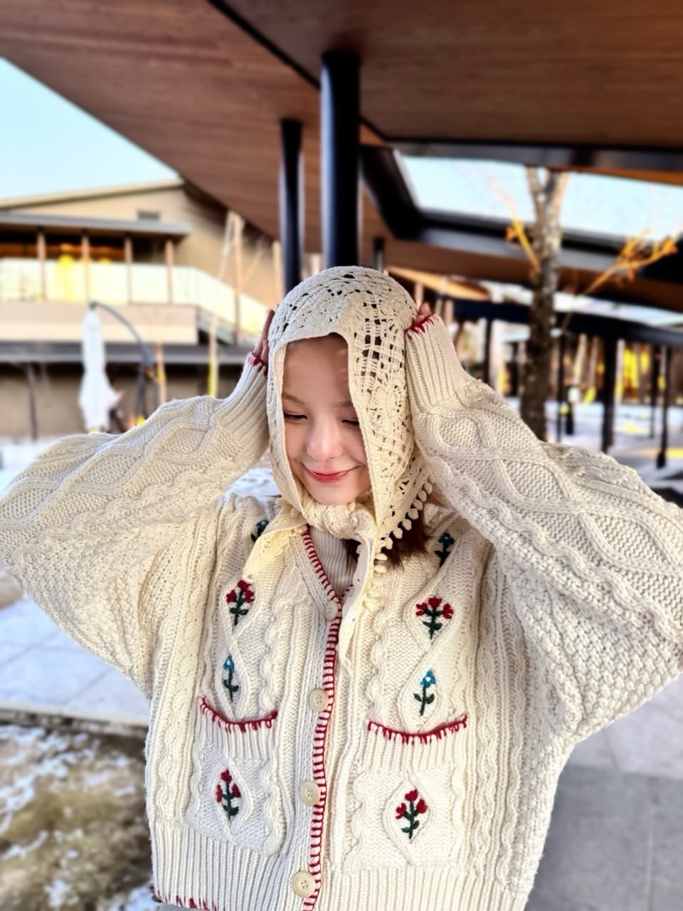 A moment captured by Mako (NiziU)'s fan