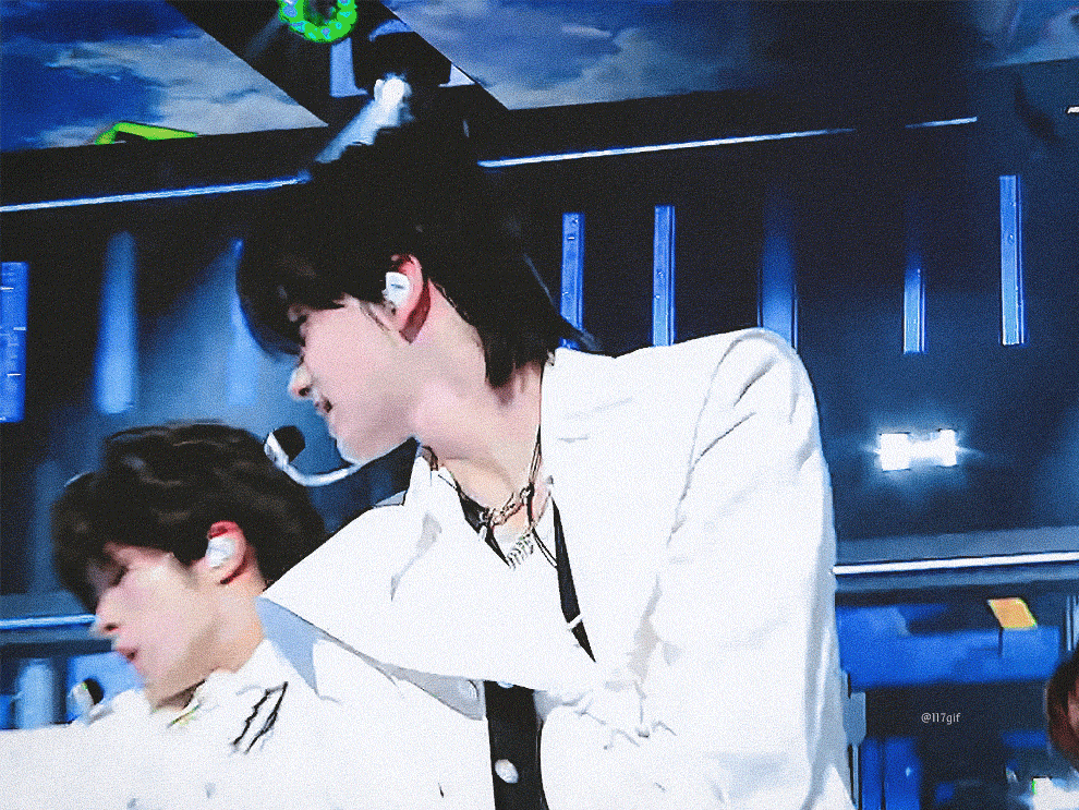 A moment captured by Shinyu (TWS)'s fan