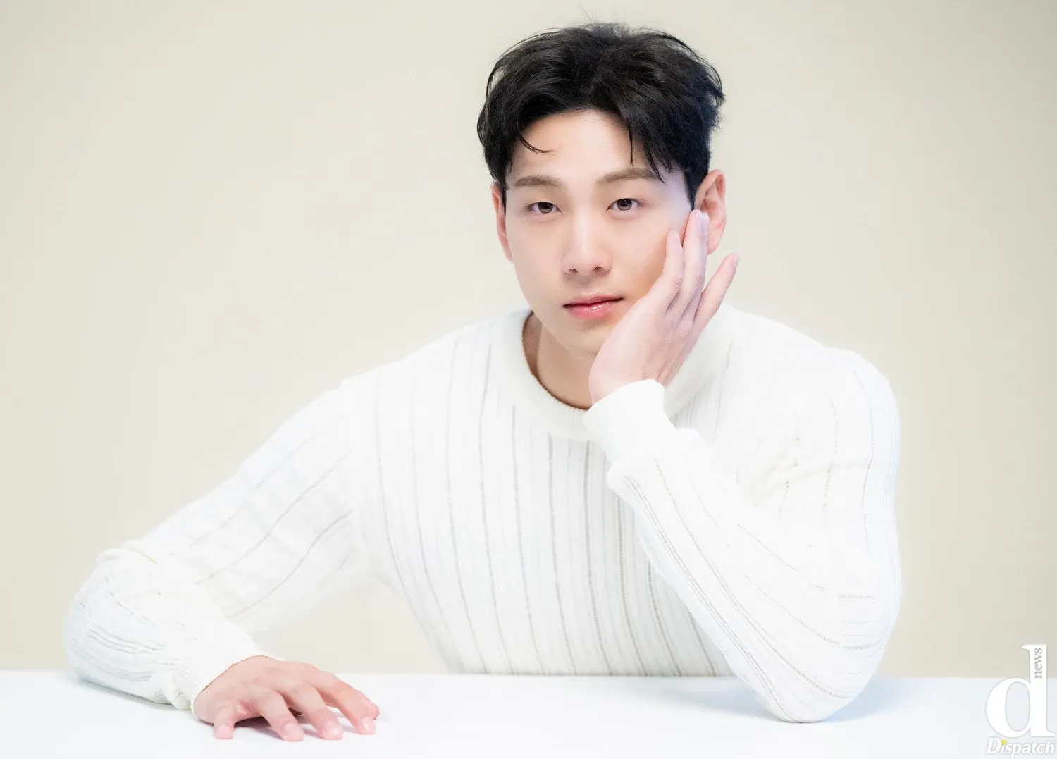 백호의 최신 사진