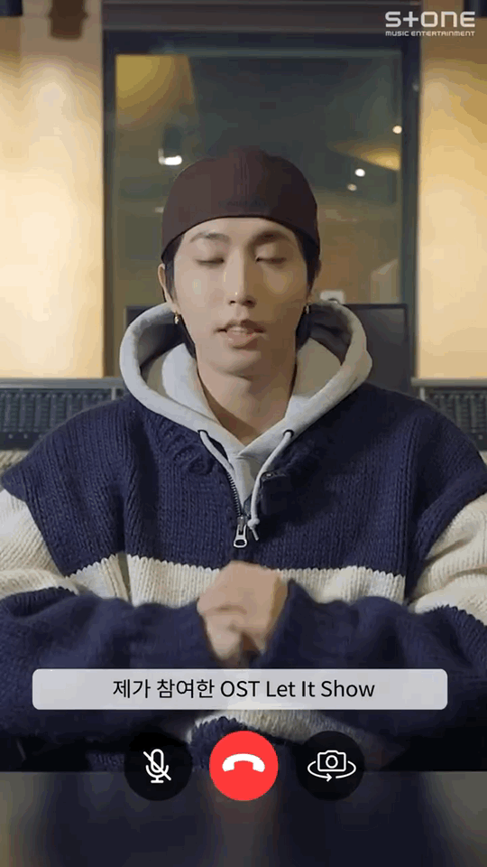 Behind-the-scenes cut of HAN (Stray Kids)