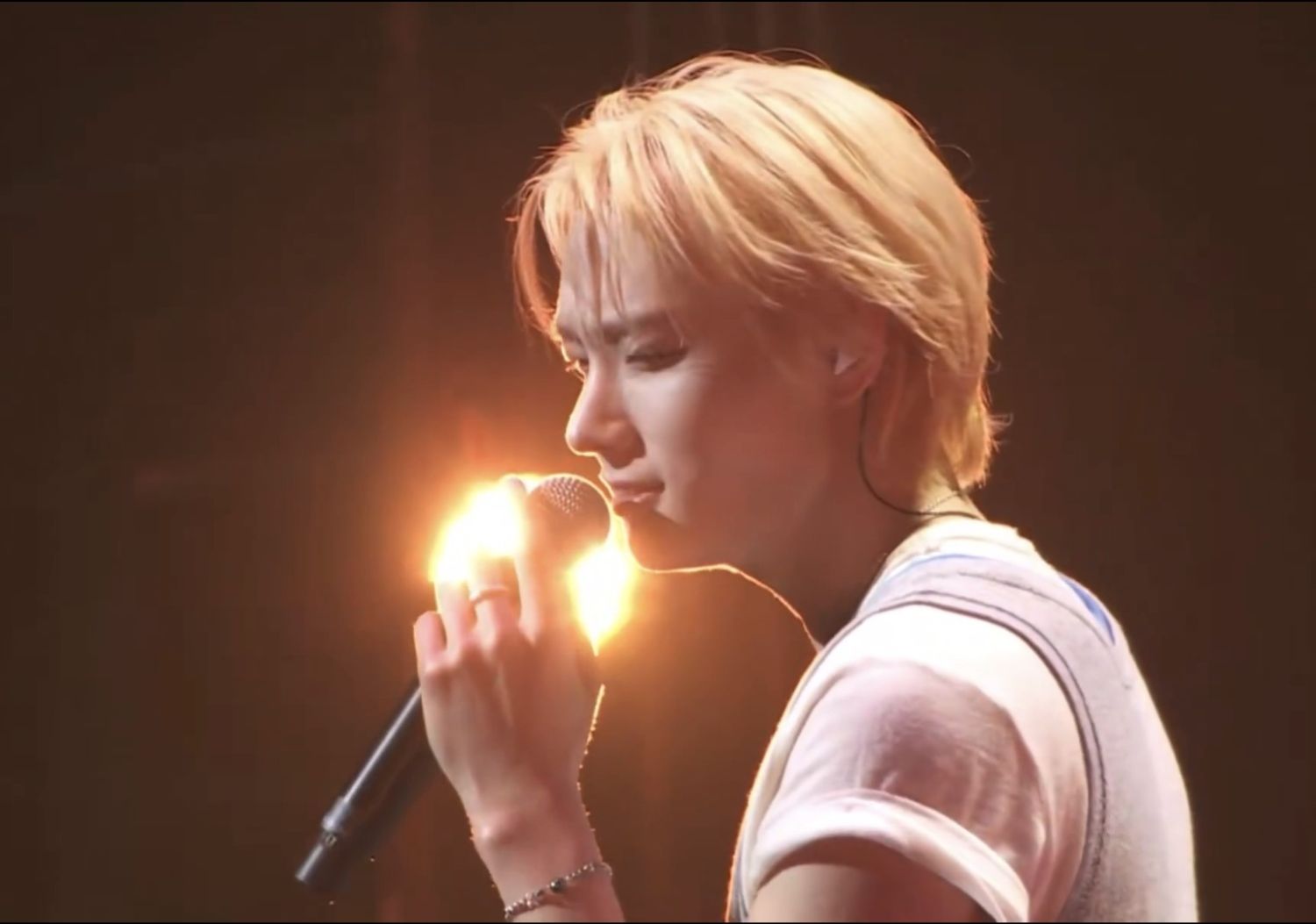 Recent activity shot of Sungho (BOYNEXTDOOR)