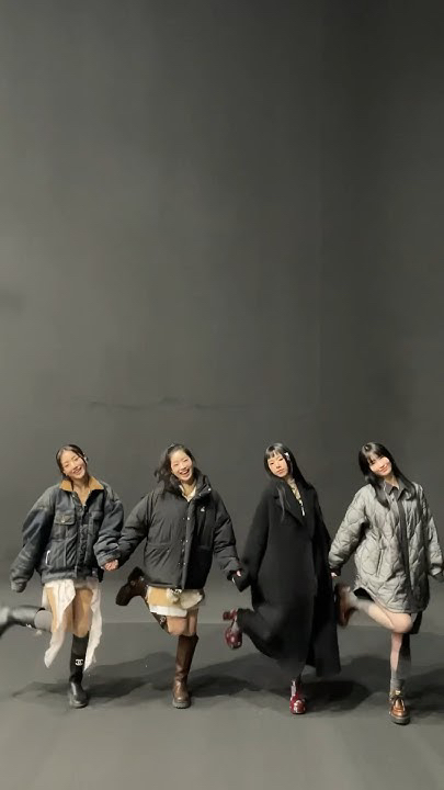 모모 (TWICE)의 비하인드 컷