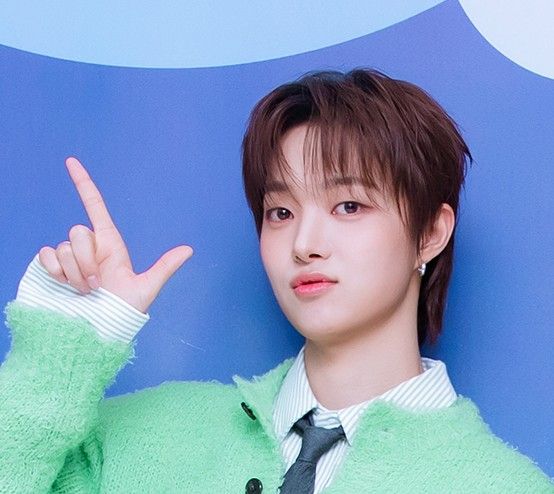 EJ (&TEAM)的最新照片