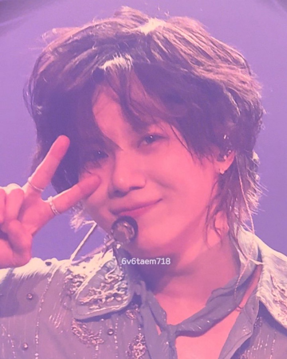 A moment captured by Taemin (SHINee)'s fan