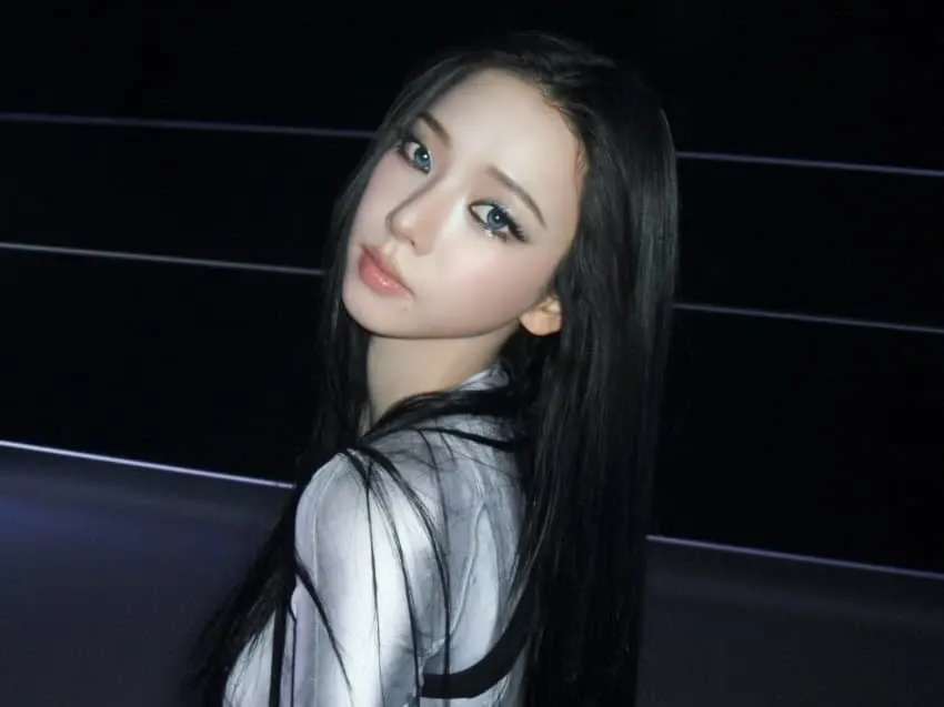 Latest photo of Karina (aespa)