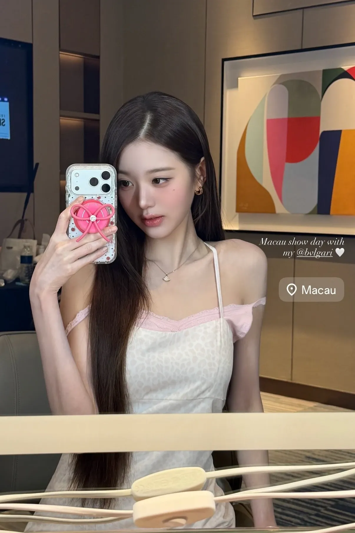 Recent activity shot of Jang Wonyoung (IVE)