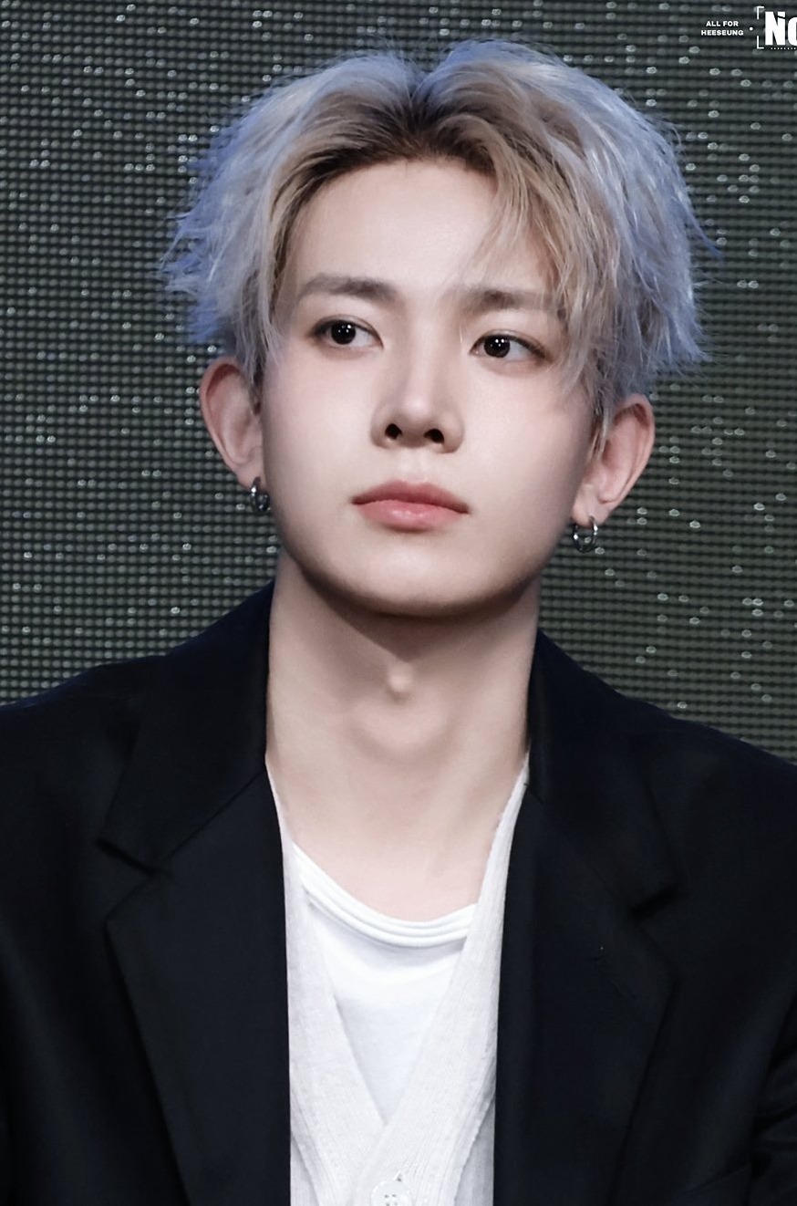 羲承 (ENHYPEN)的最新照片