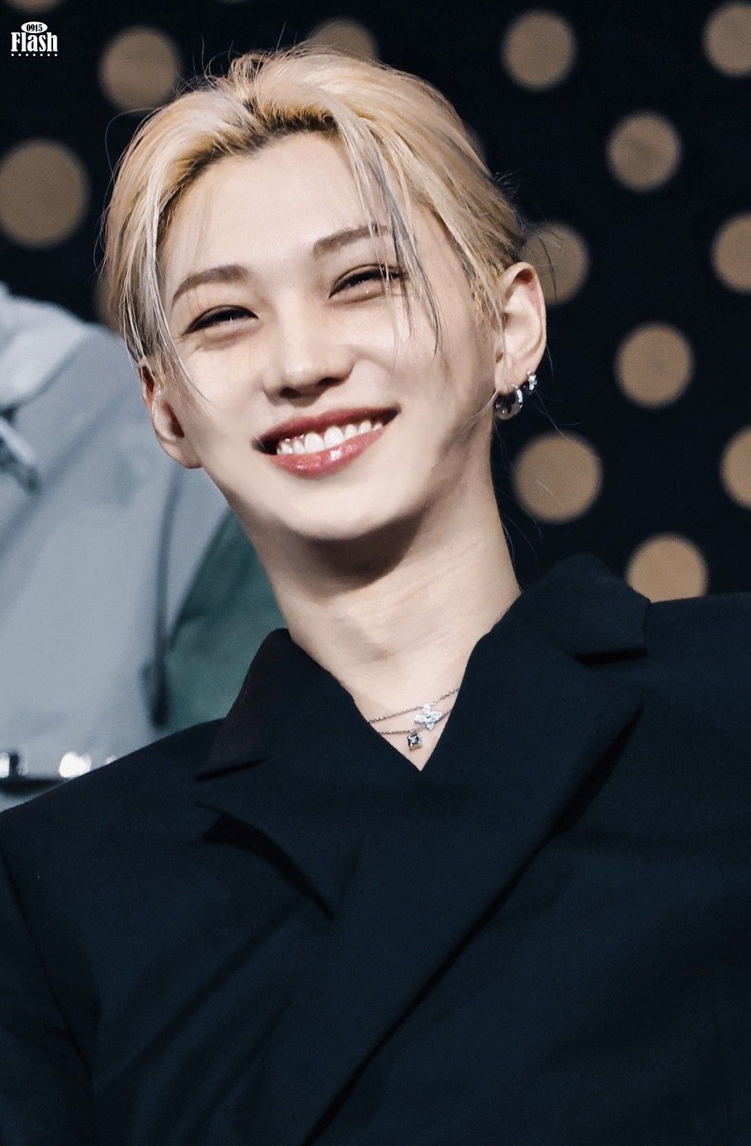 Behind-the-scenes cut of Felix (Stray Kids)