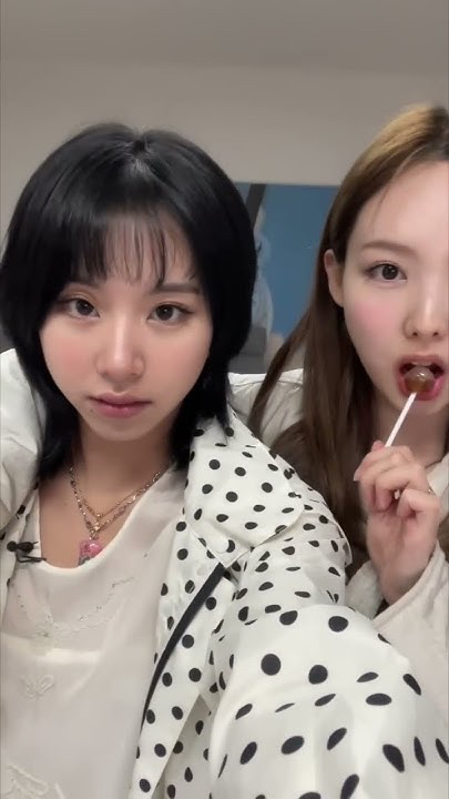 TWICE의 최신 사진