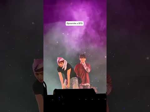 뷔 (방탄소년단)의 비하인드 컷