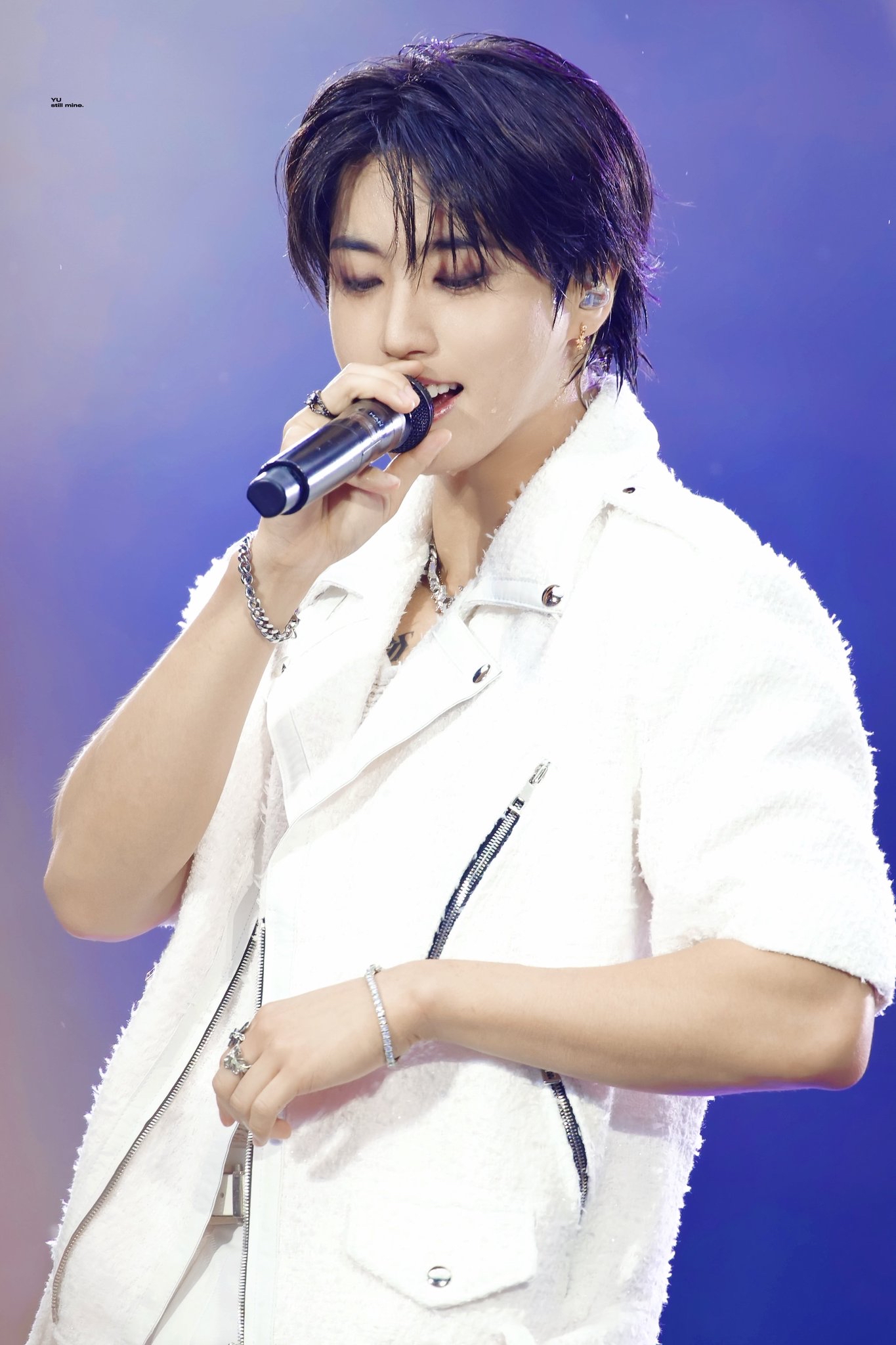 Recent activity shot of HAN (Stray Kids)